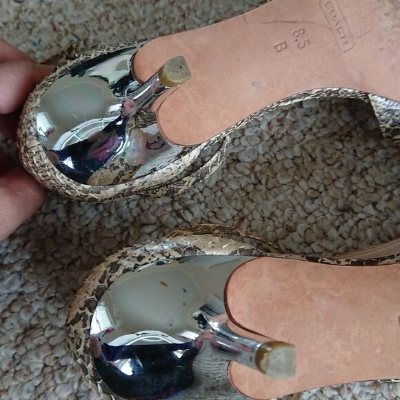 Coach Hellena Snake Python Sandals Size 8.5B - Picture 10 of 11